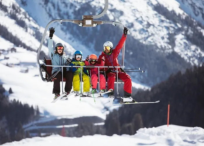 Lechquell Post فندق 4*