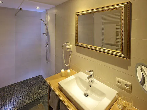 Lechquell Post 4* ستيغ